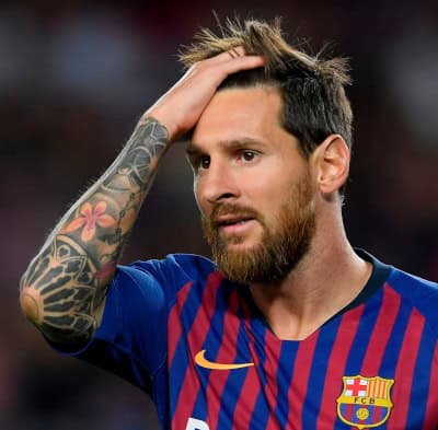 Lionel Messi futbolista tatuaje