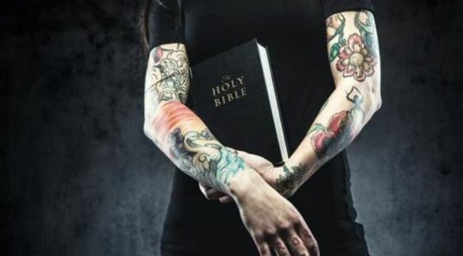 Tatuaje Biblia