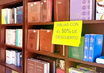 Librería de Biblias